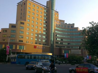 清遠華冠大酒店KTV